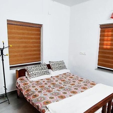 Forestay -3 Bhk Villa Kochi Pallipuram Zewnętrze zdjęcie